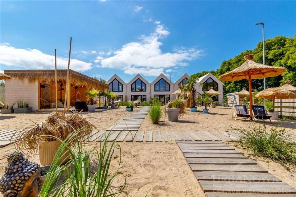 Lulu Holiday Resort Domki Z Podgrzewanym Basenem Mielno  Dış mekan fotoğraf